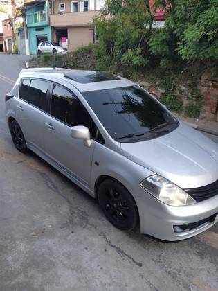 NISSAN TIIDA 1.8 SL 16V FLEX 4P AUTOMÁTICO